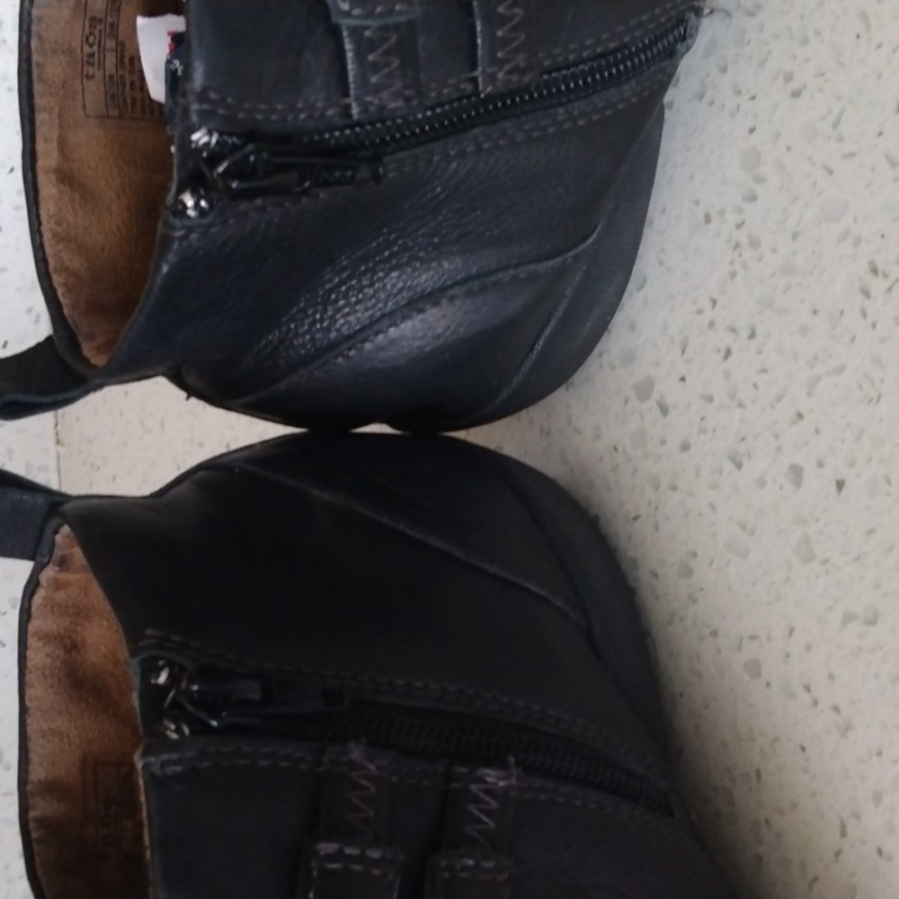 TAOS BOOTS - Picture 8 of 12